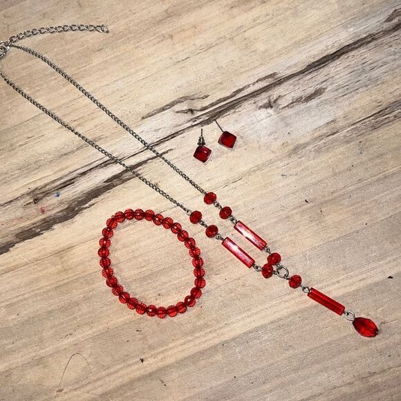 Red Beaded Y Necklace With Matching Bracelet and Earrings - Picture 1 of 6